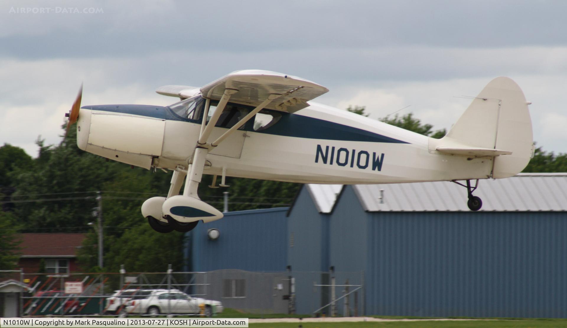 N1010W, 1946 Fairchild 24R-9 C/N R46-253, Fairchild 24R-9