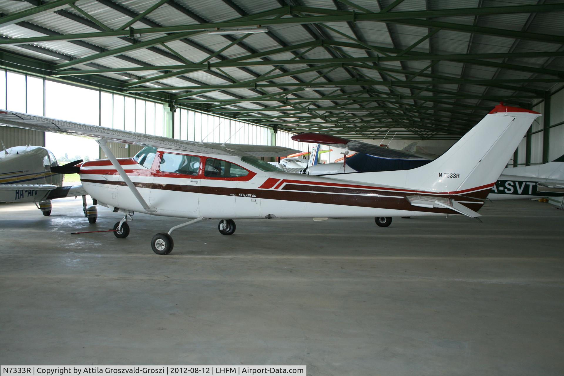 N7333R, 1978 Cessna TR182 Turbo Skylane RG C/N R18200645, Fertöszentmiklos, Meidl Airport - Hungary