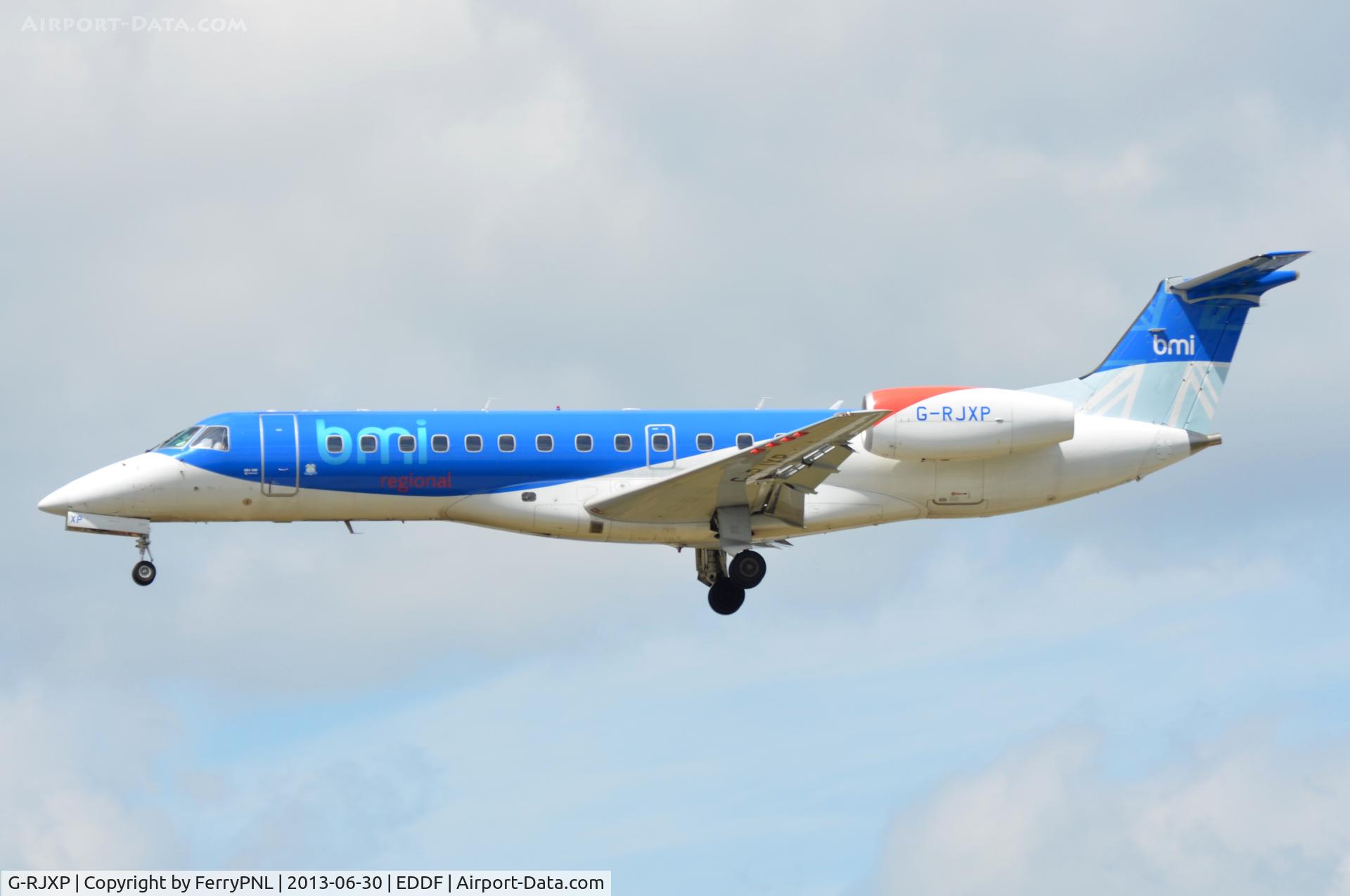 G-RJXP, 2001 Embraer ERJ-135ER (EMB-135ER) C/N 145431, BMI Regional ERJ135
