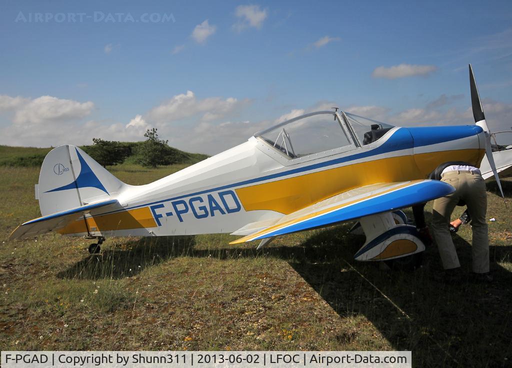 F-PGAD, SIPA 903 C/N 40, Parked in the grass during LFOC Open Day 2013...