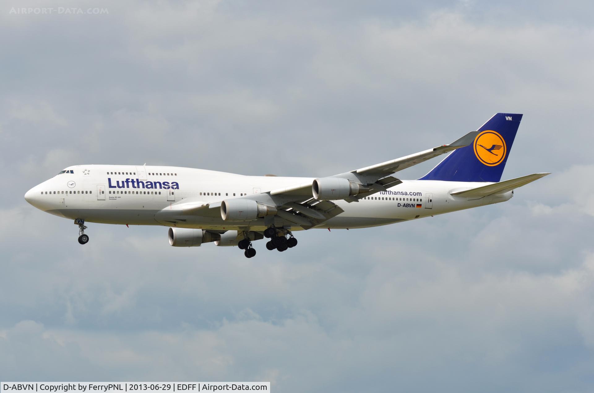 D-ABVN, 1992 Boeing 747-430 C/N 26427, LH B744