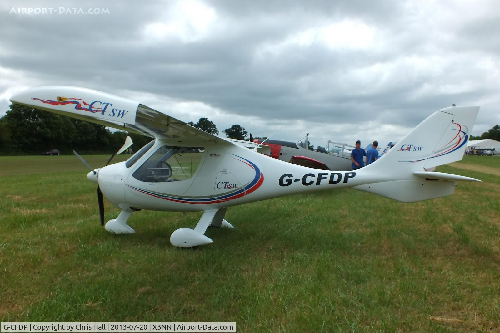 G-CFDP, 2008 Flight Design CTSW C/N 8367, at the Stoke Golding stakeout 2013