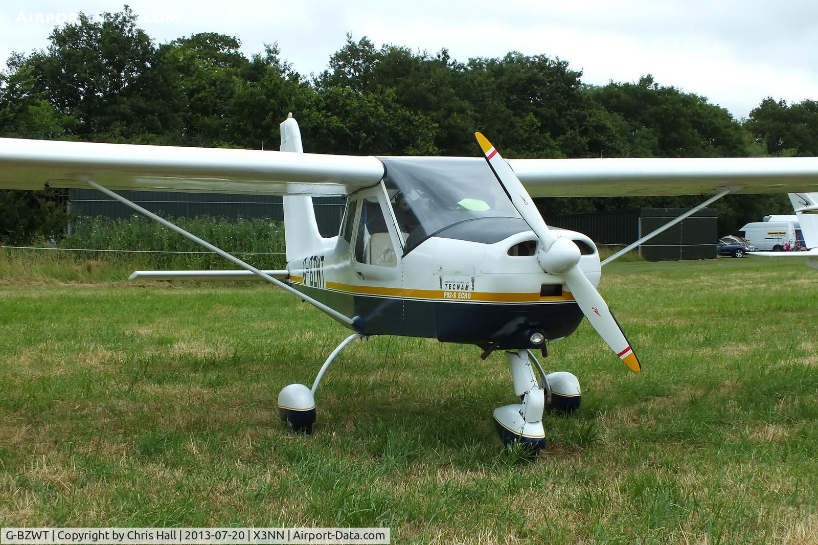G-BZWT, 2001 Tecnam P-92EA Echo C/N PFA 318-13681, at the Stoke Golding stakeout 2013