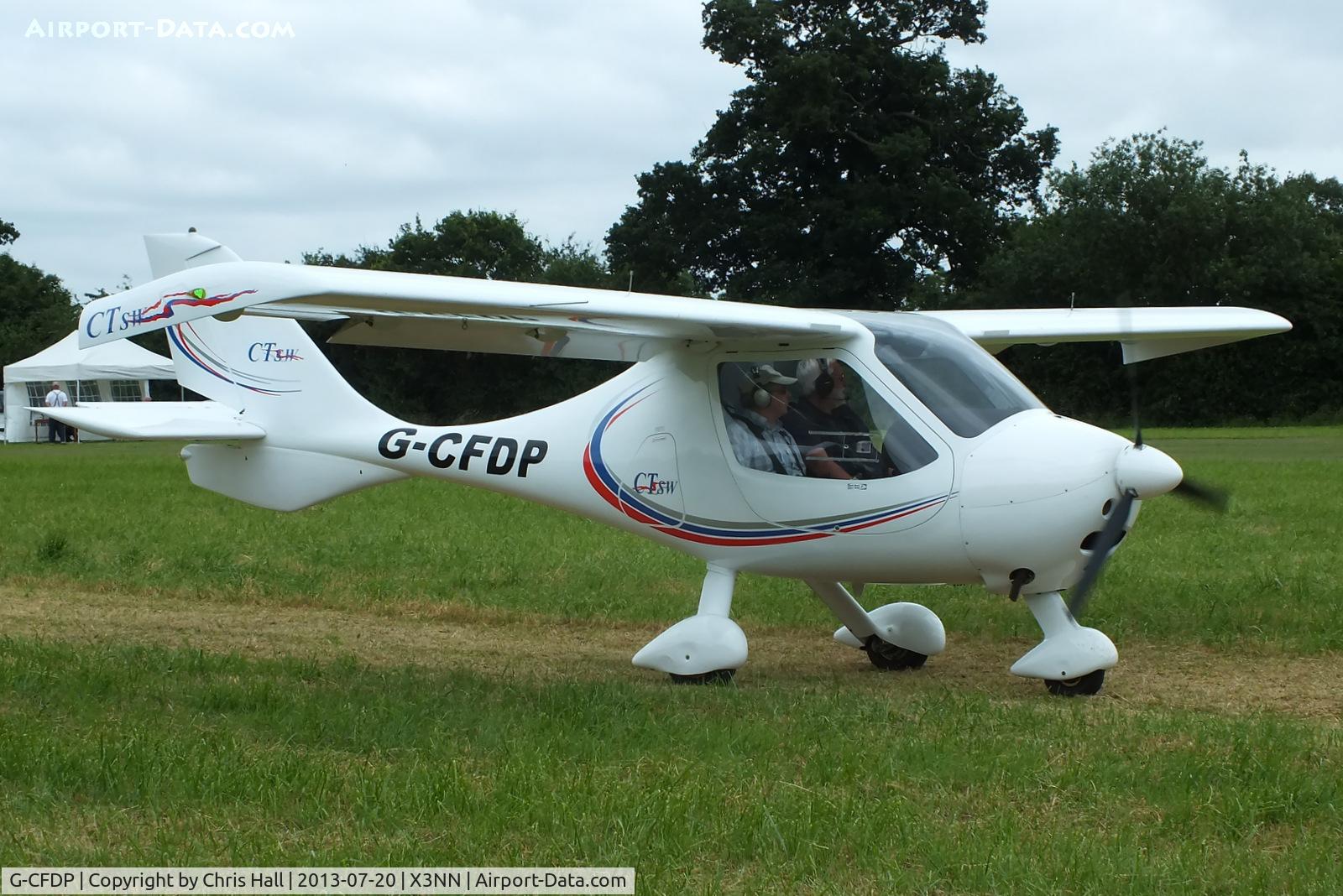 G-CFDP, 2008 Flight Design CTSW C/N 8367, at the Stoke Golding stakeout 2013