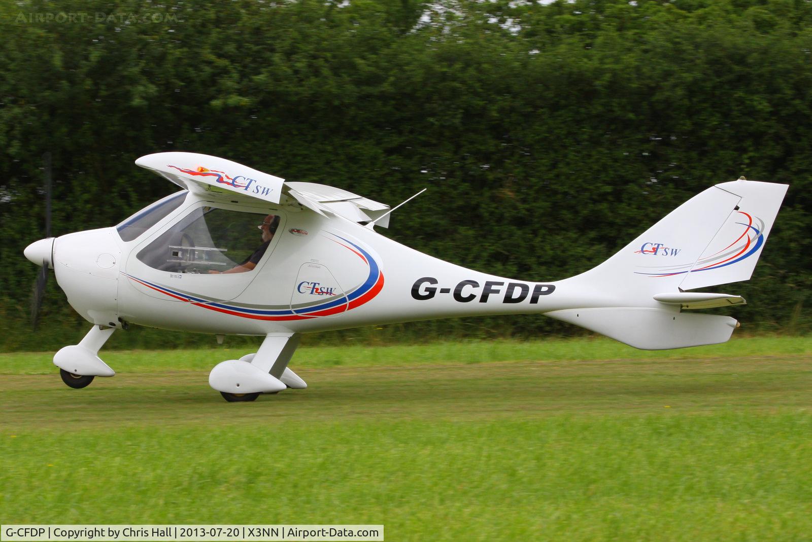 G-CFDP, 2008 Flight Design CTSW C/N 8367, at the Stoke Golding stakeout 2013