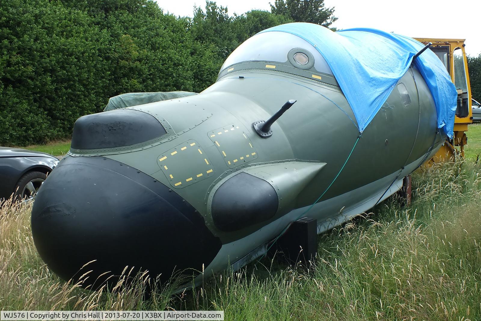 WJ576, 1953 English Electric Canberra T.17 C/N Not found WJ576, at Charity Farm, Baxterley