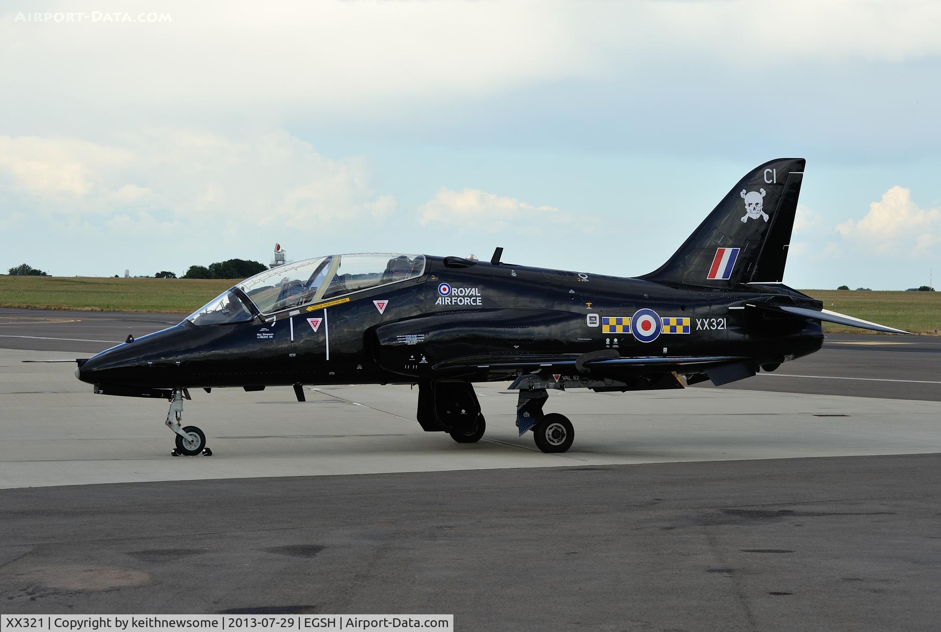 XX321, 1980 Hawker Siddeley Hawk T.1A C/N 164/312146, Parked in nice light !