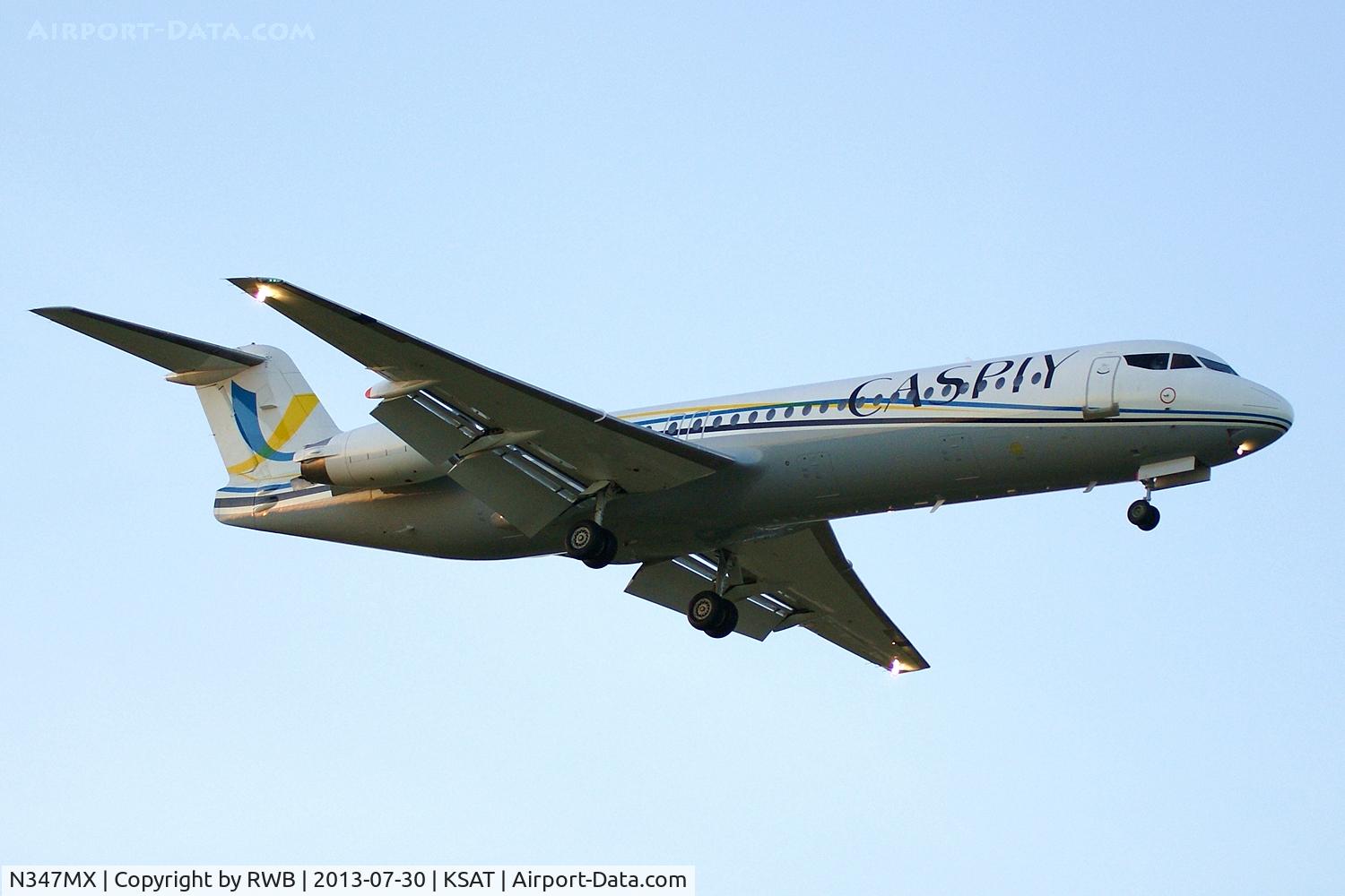 N347MX, 1991 Fokker 100 (F-28-0100) C/N 11347, 12R approach