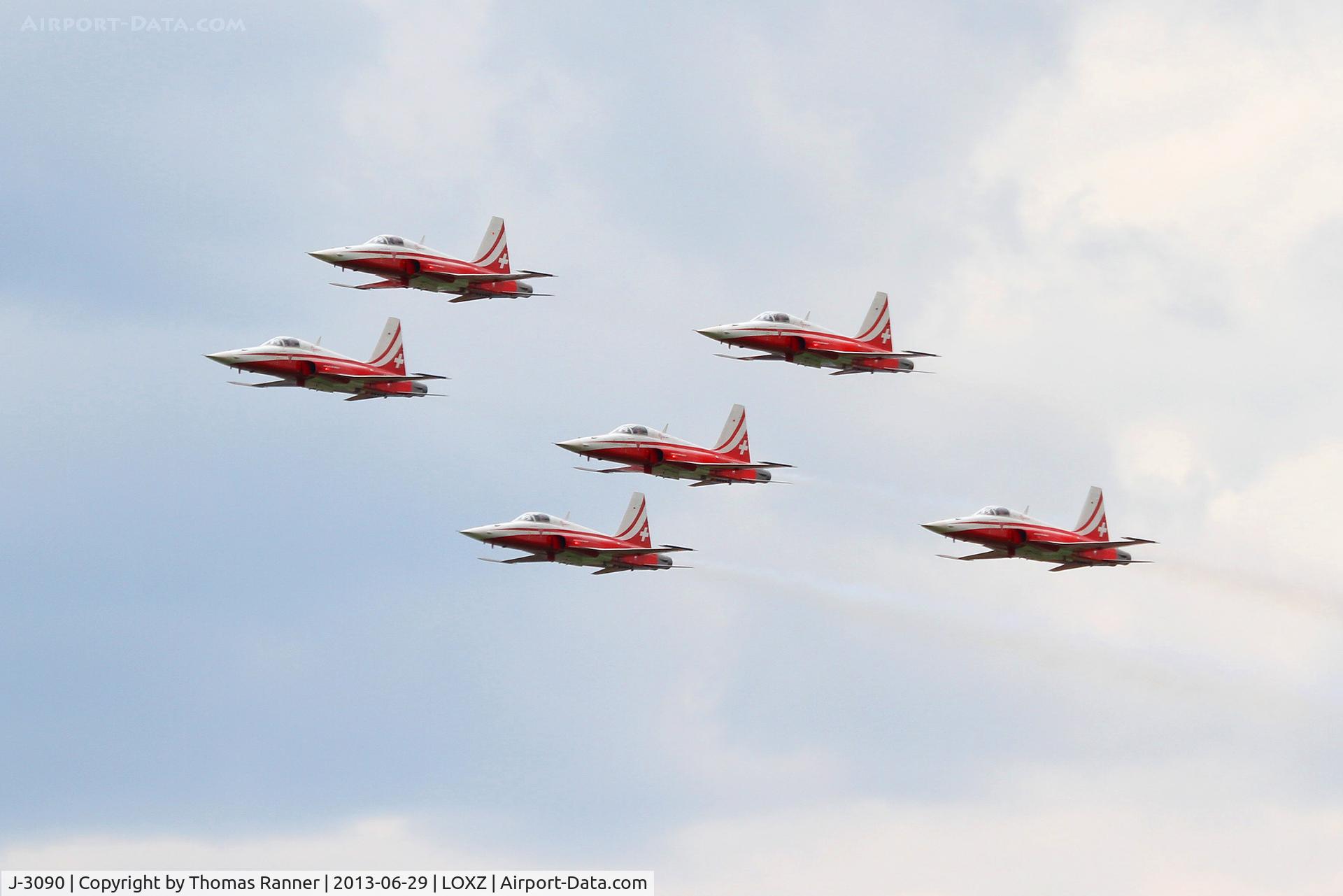 J-3090, 1981 Northrop F-5E Tiger II C/N L.1090, Patrouille Suisse