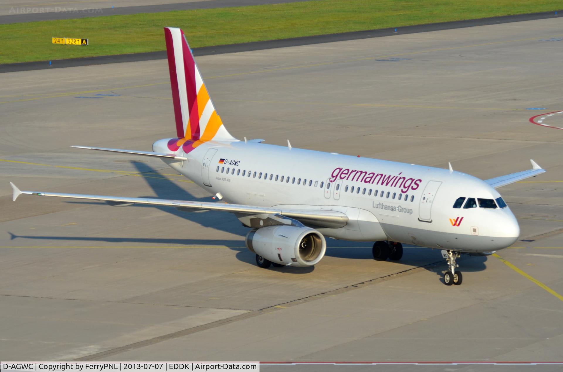 D-AGWC, 2006 Airbus A319-132 C/N 2976, Entering the terminal area