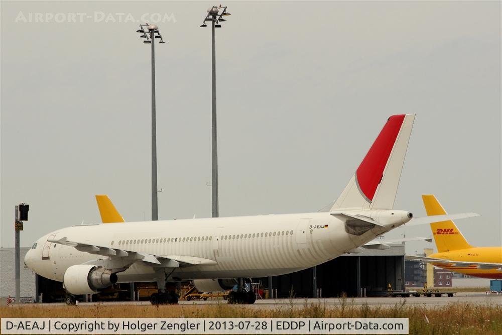 D-AEAJ, 1992 Airbus A300B4-622R(F) C/N 641, Waiting for a new week....