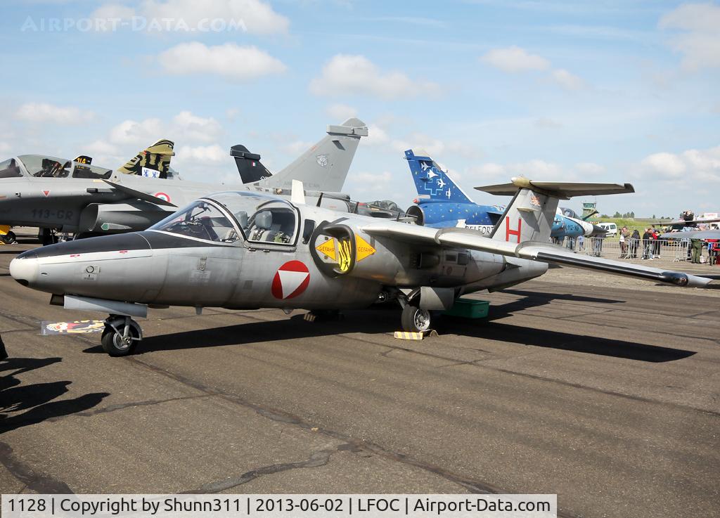 1128, Saab 105OE C/N 105428, Used as a static aircraft during LFOC Open Day 2013...
