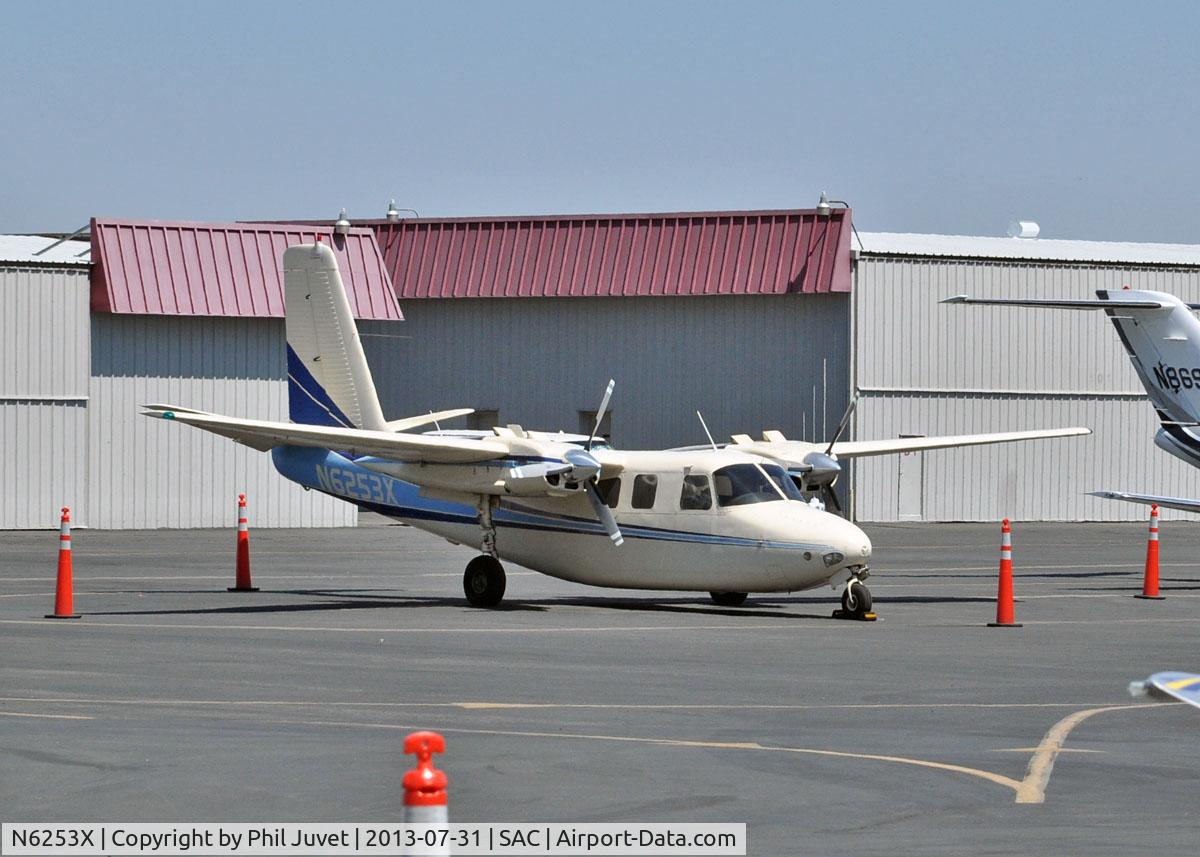 N6253X, 1961 Aero Commander 680-F C/N 680F-1089-67, Parked at Sacramento Executive Airport.