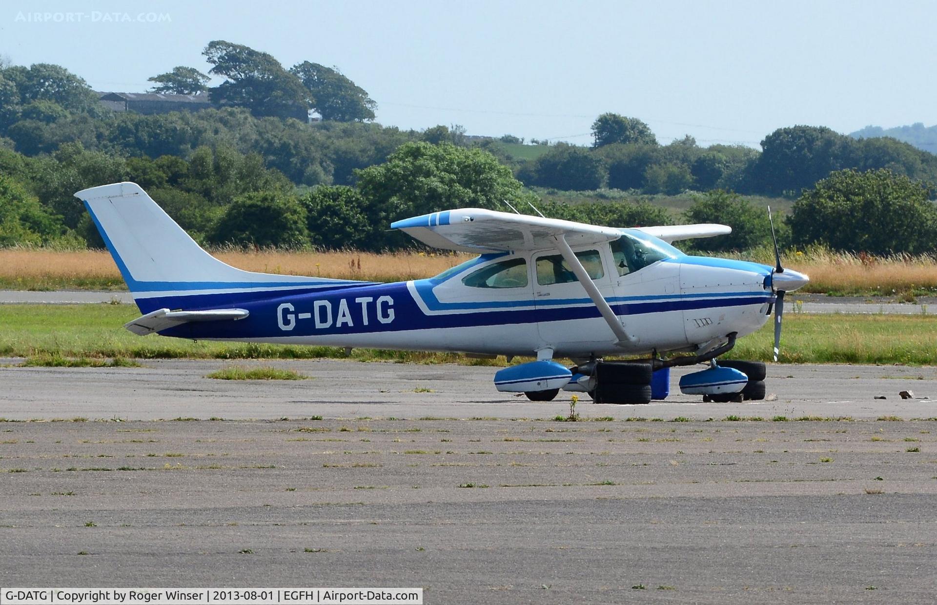 G-DATG, 1976 Reims F182P Skylane C/N F18200013, Visiting Reims/Cessna Skylane operated by the Oxford Aeroplane Company. Previously registered D-EATG.