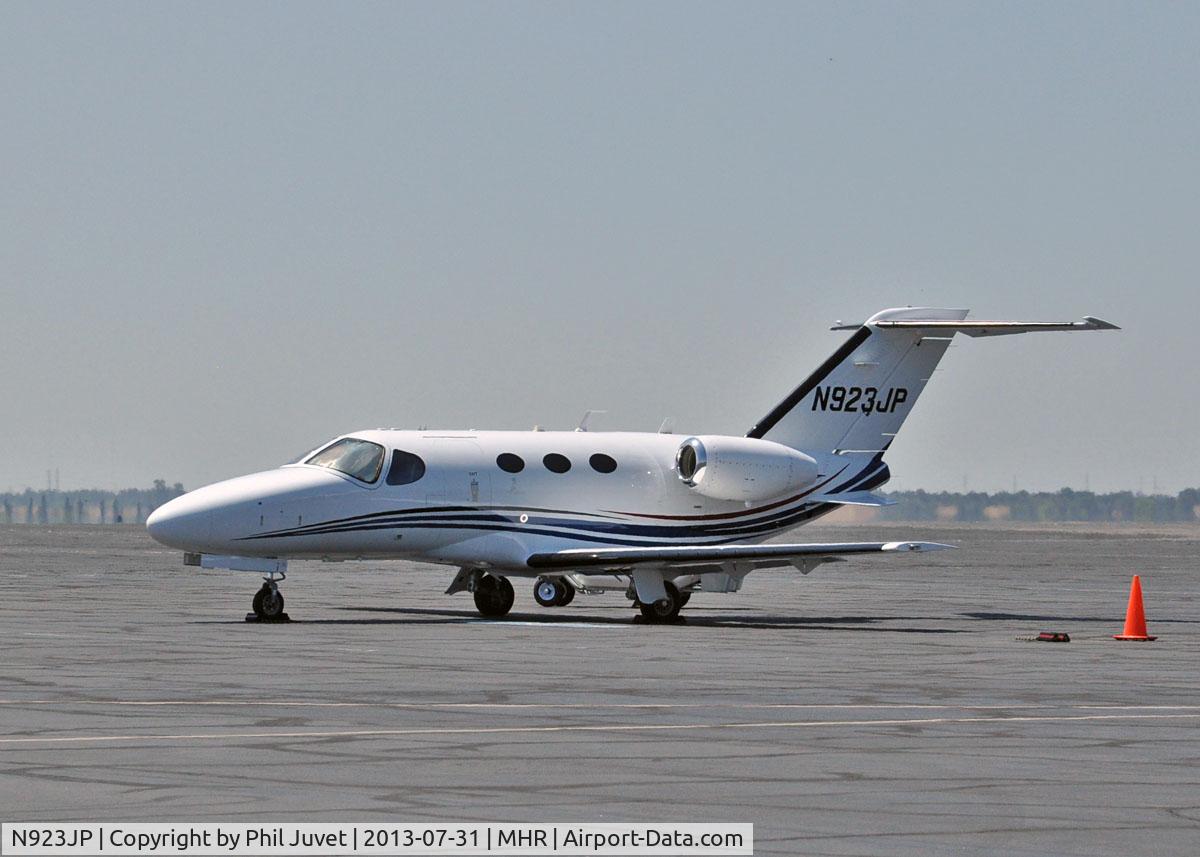 N923JP, 2008 Cessna 510 Citation Mustang Citation Mustang C/N 510-0103, Parked at Sacramento Mather Airport.