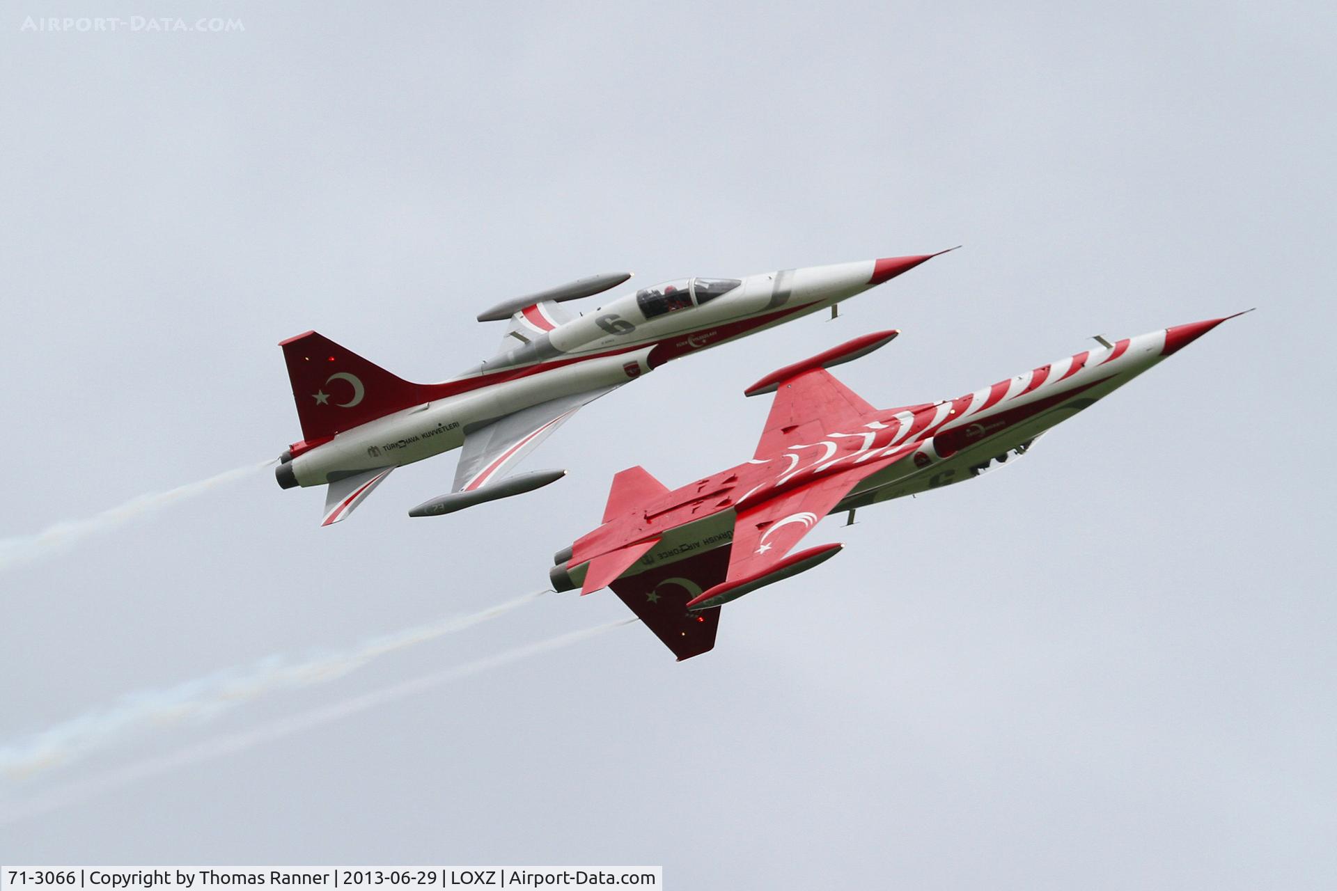 71-3066, 1971 Northrop NF-5A Freedom Fighter C/N 3066, Turkish Stars