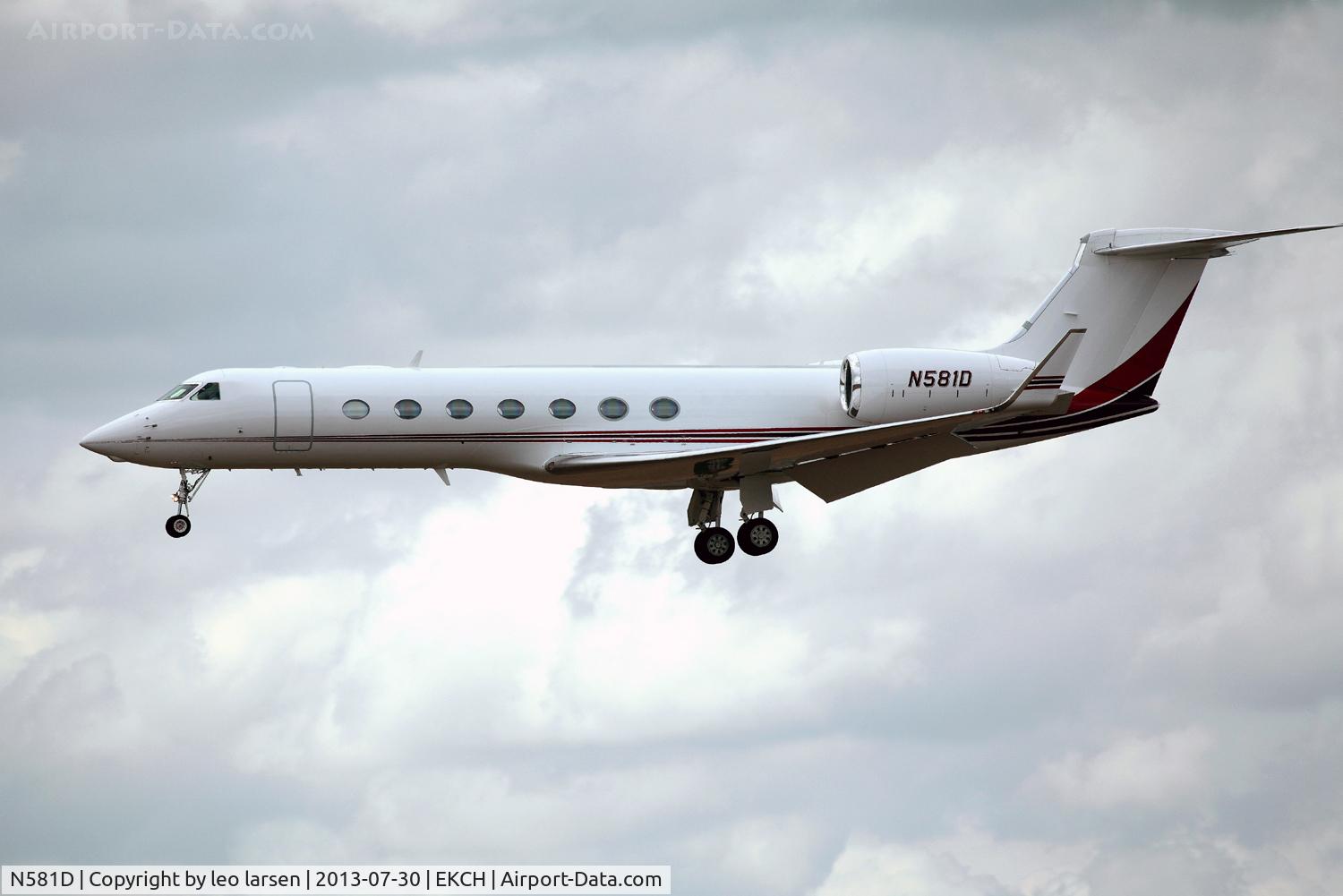 N581D, Gulfstream Aerospace GV-SP (G550) C/N 5353, App to R-22L Copenhagen Kastrup 30.7.13