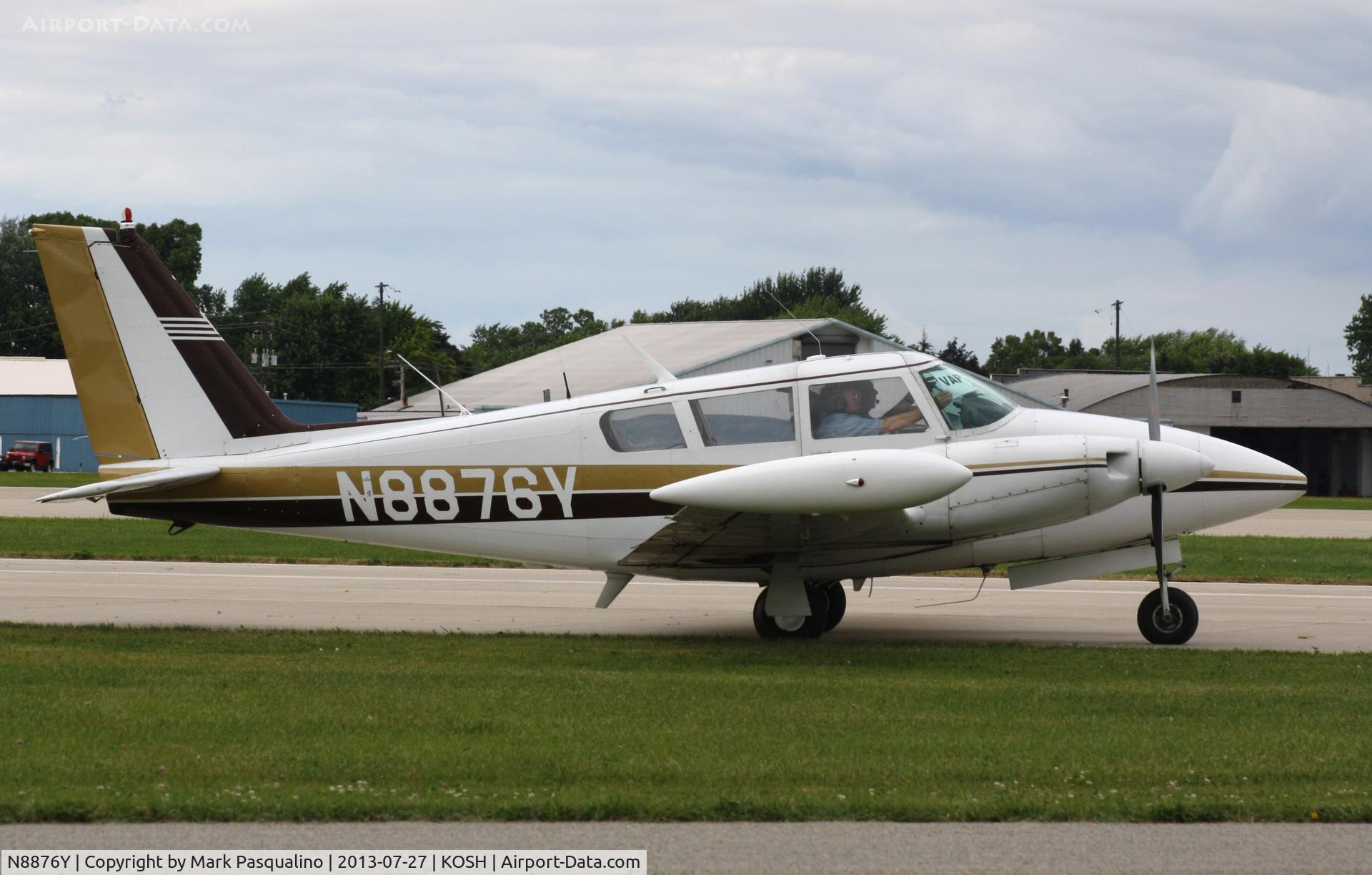 N8876Y, 1970 Piper PA-39 Twin Comanche C/N 39-32, Piper PA-39