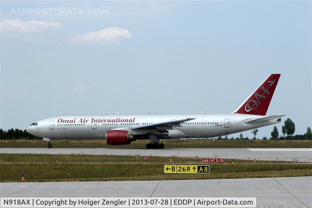 N918AX, 1997 Boeing 777-222 C/N 26935, Ready for take-off homewards...