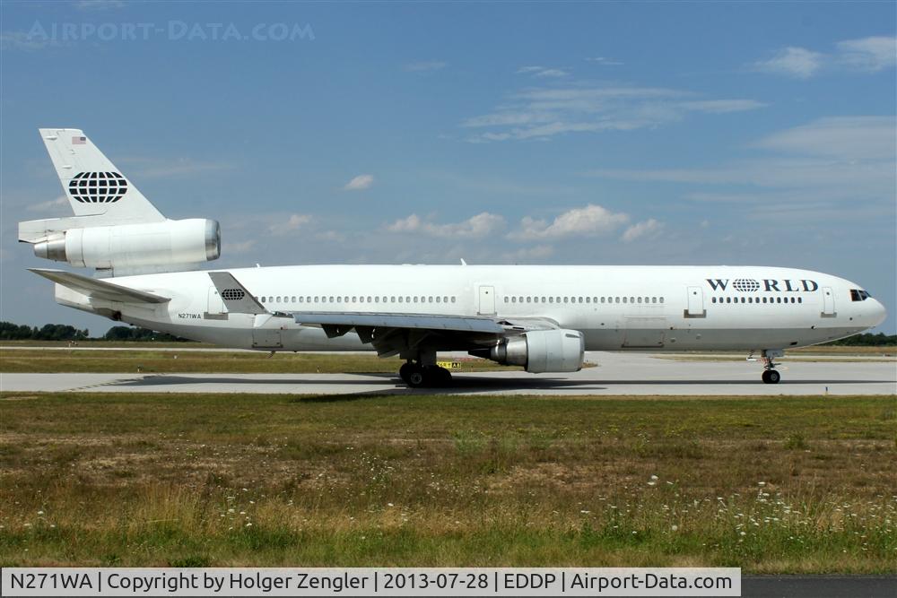 N271WA, 1992 McDonnell Douglas MD-11 C/N 48518, On taxi to rwy 26R...