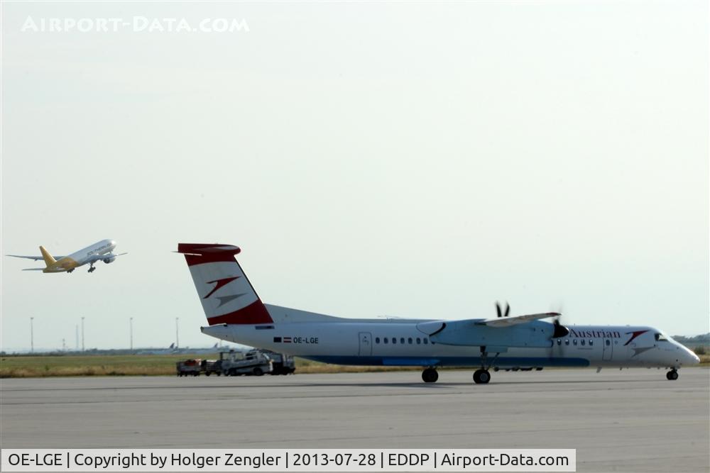 OE-LGE, 2001 De Havilland Canada DHC-8-402Q Dash 8 C/N 4042, Arrival from VIE.....