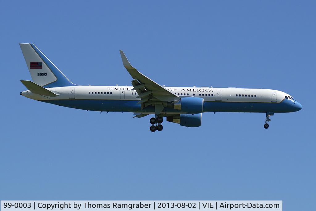 99-0003, 1998 Boeing C-32A (757-200) C/N 29027, USA - Air Force Boeing 757-200