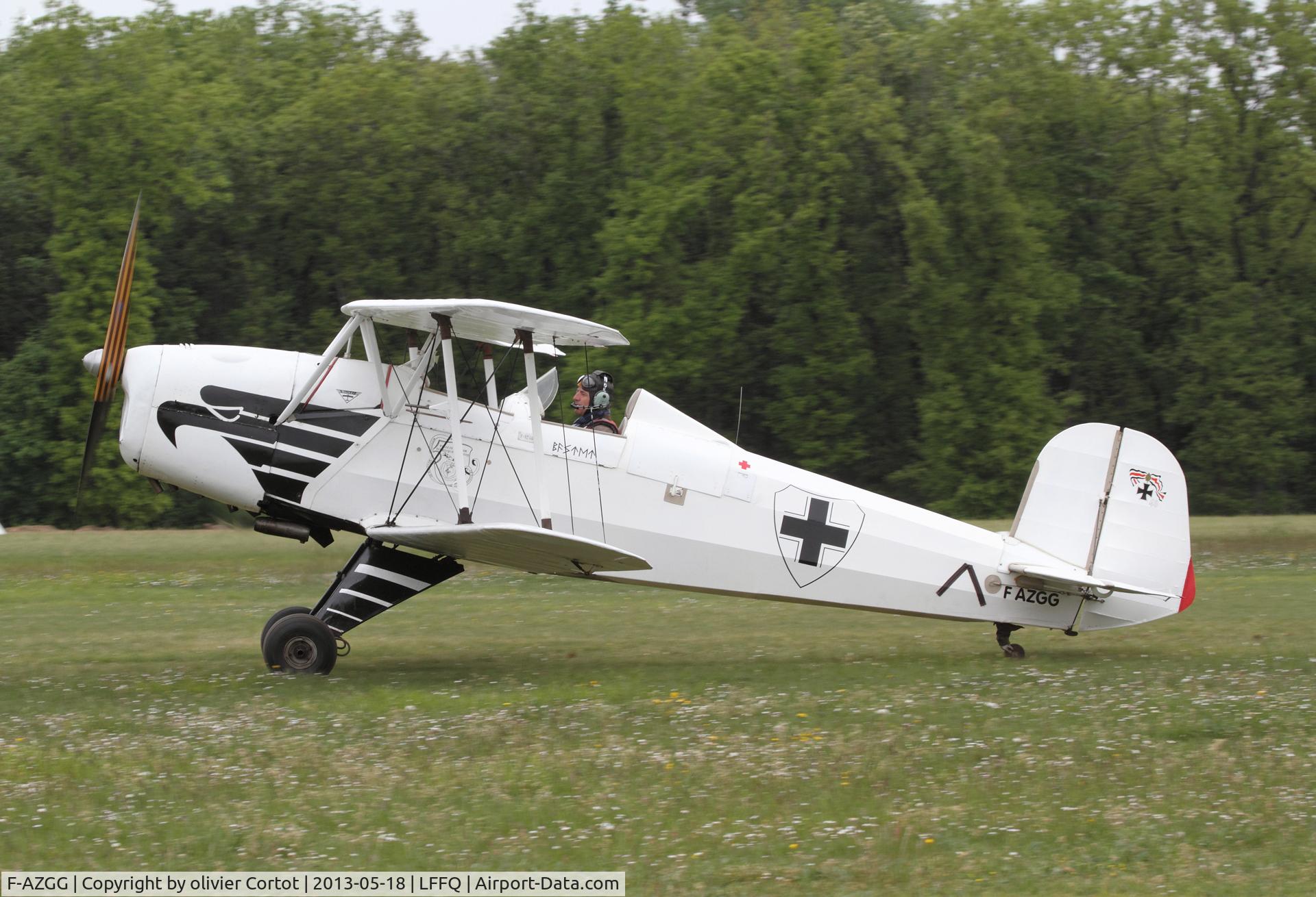 F-AZGG, 1958 CASA 1-131E Jungmann C/N 2156, nice colours !