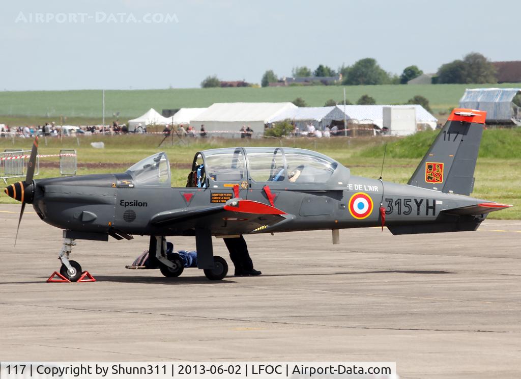 117, Socata TB-30 Epsilon C/N 117, Used as a spare for Cartouche Dorée Patrol during LFOC Open Day 2013...