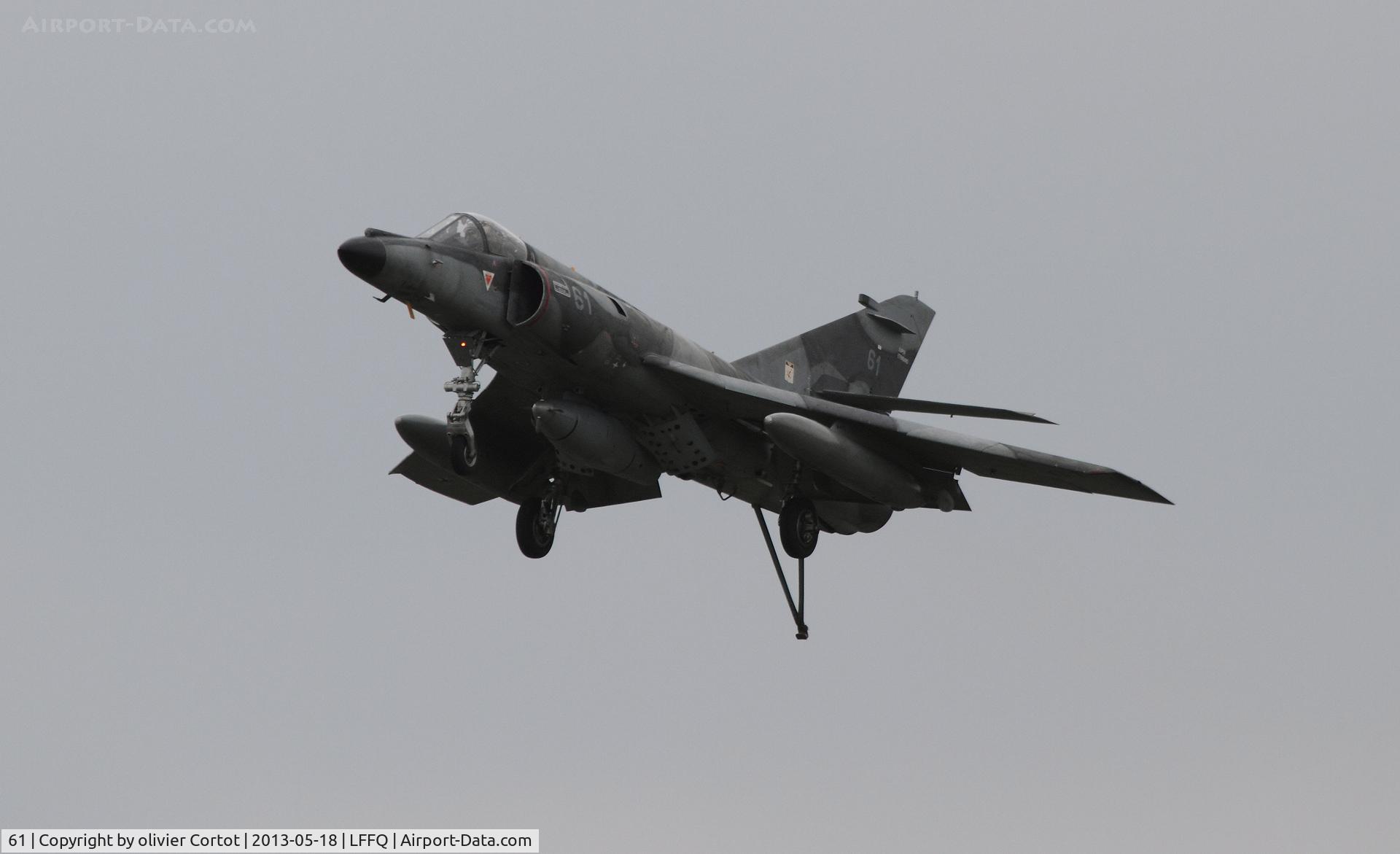 61, Dassault Super Etendard C/N 67, with refuelling pod