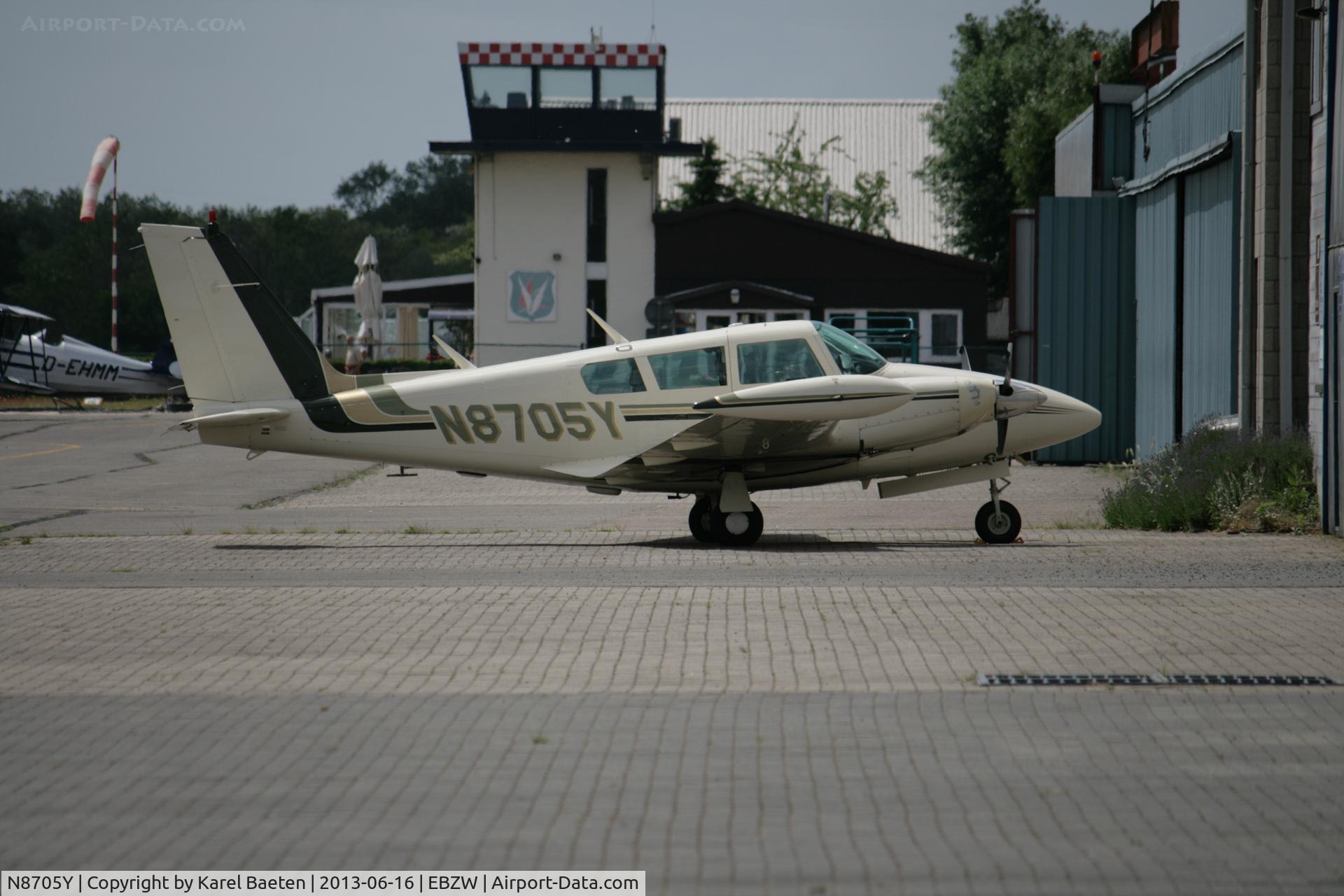 N8705Y, 1969 Piper PA-30 Twin Comanche C/N 30-1854, seen @EBZW