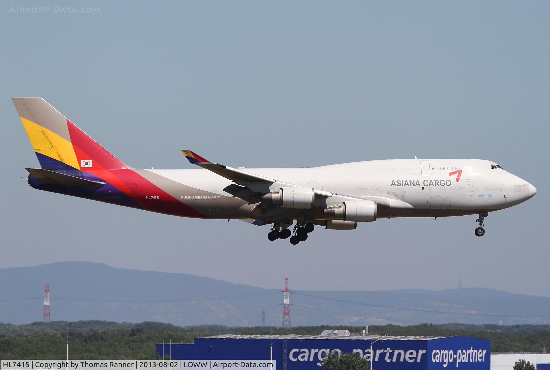 HL7415, 1993 Boeing 747-48EM(BDSF) C/N 25777, Asiana B747