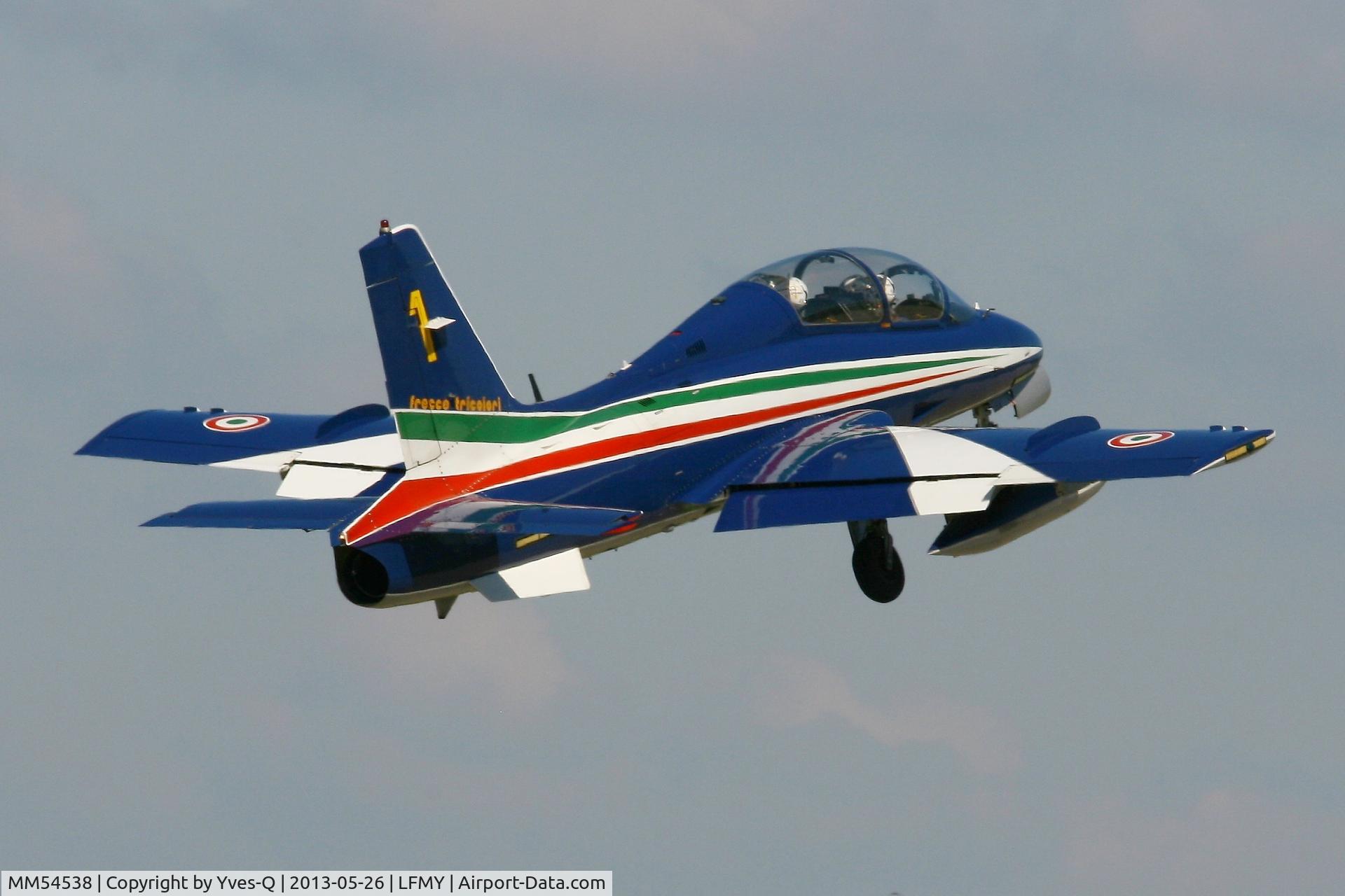 MM54538, Aermacchi MB-339PAN C/N 6759/154/AA070, Italian Air Force Aermacchi MB-339PAN, Number 1 in may 2013, Frecce Tricolori Aerobatic Team Leader, Salon De Provence Air Base 701 (LFMY) Open day 2013