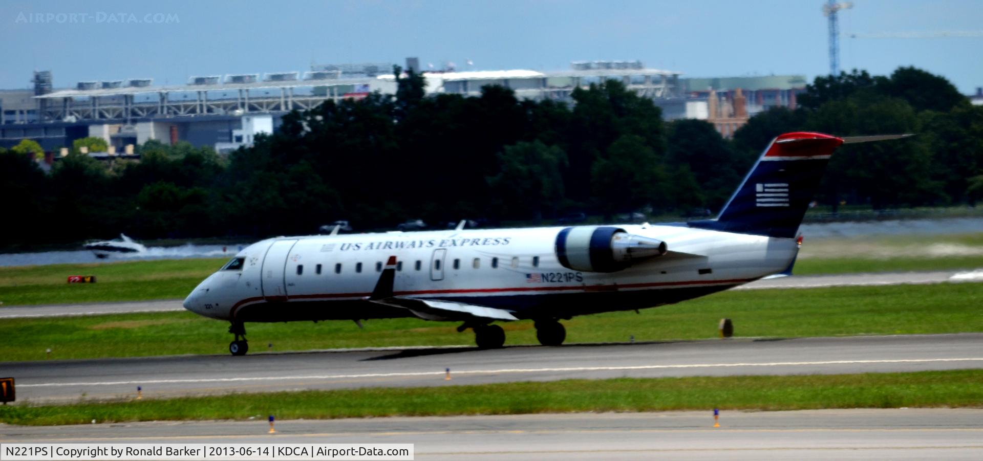 N221PS, 2004 Bombardier CRJ-200LR (CL-600-2B19) C/N 7889, Takeoff DCA