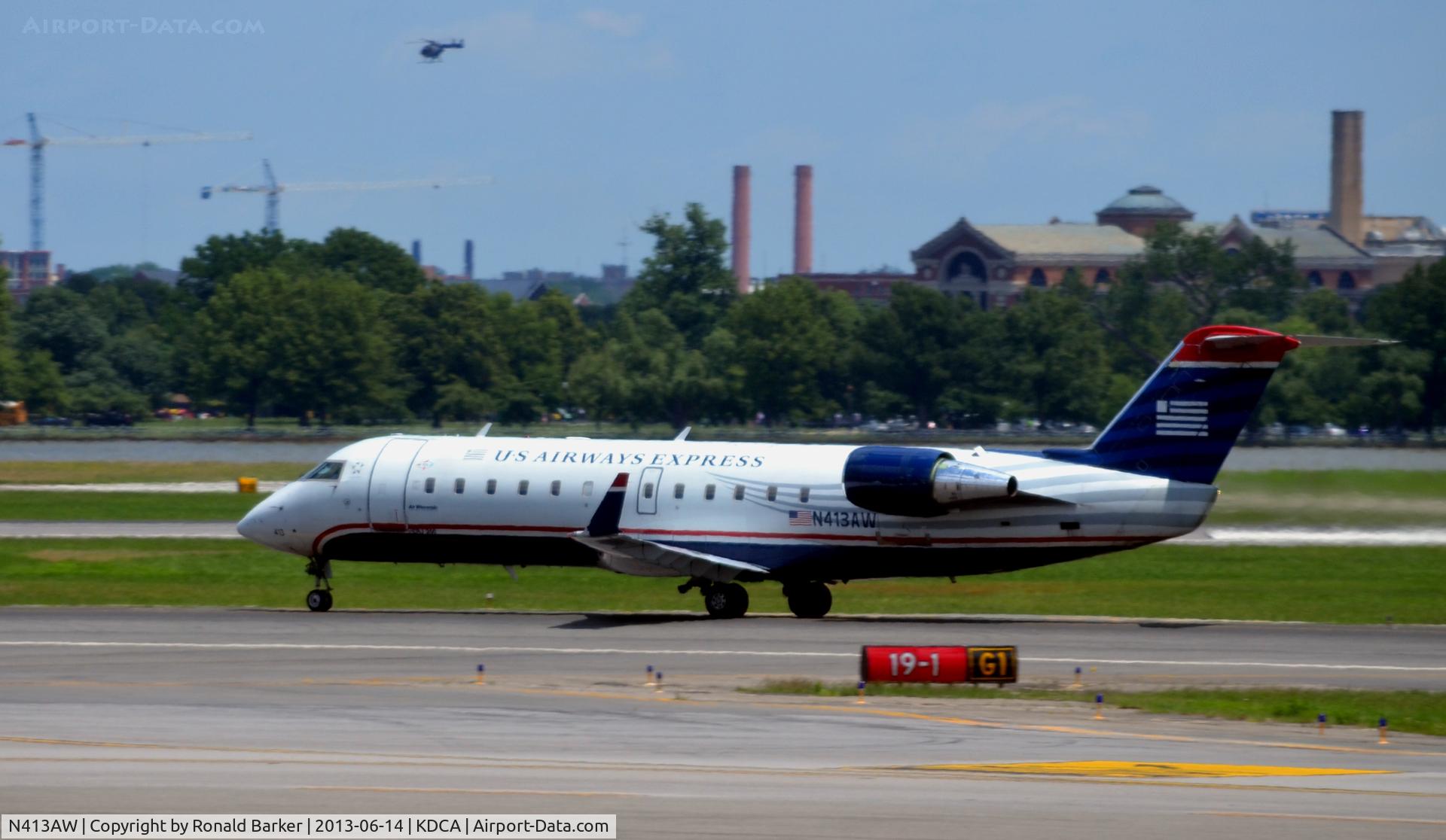 N413AW, 2001 Canadair CRJ-200LR (CL-600-2B19) C/N 7585, Takeoff DCA