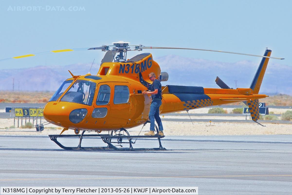 N318MG, 2012 Eurocopter AS-350B-3 Ecureuil Ecureuil C/N 7473, At Lancaster Fox Field