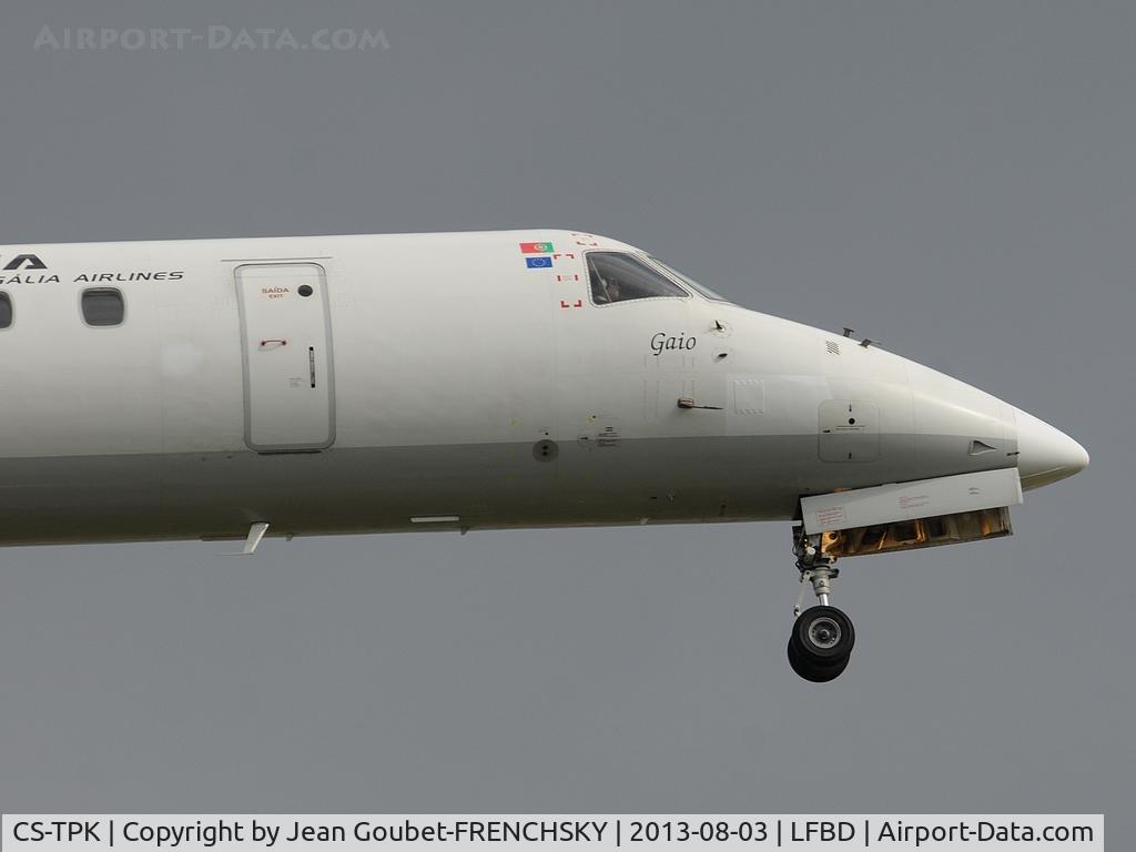 CS-TPK, 1998 Embraer EMB-145EP (ERJ-145EP) C/N 145041, Gaio landing 23, TP464 from LIS
