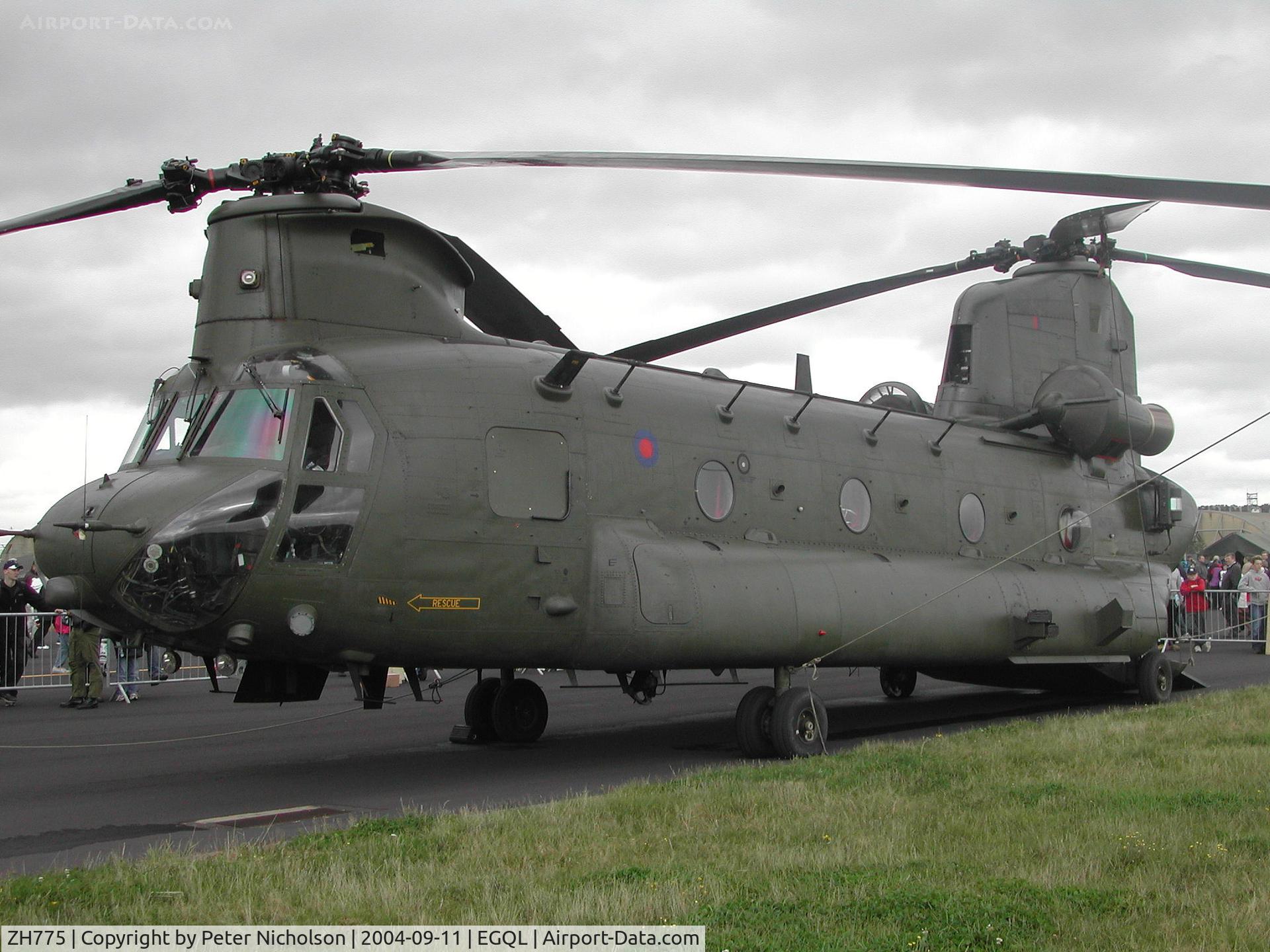 ZH775, Boeing Vertol Chinook HC.2 C/N M4451, Chinook HC.2, callsign Vortex 553, of 18 Squadron on display at the 2004 RAF Leuchars Airshow.