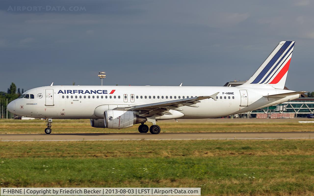 F-HBNE, 2011 Airbus A320-214 C/N 4664, departure from Straßbourg