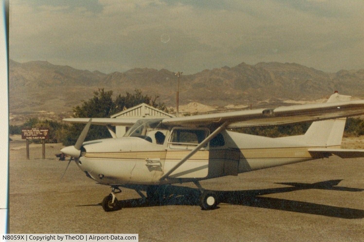 N8059X, 1961 Cessna 172B C/N 17248559, Taken at Death Valley about 5-1982.