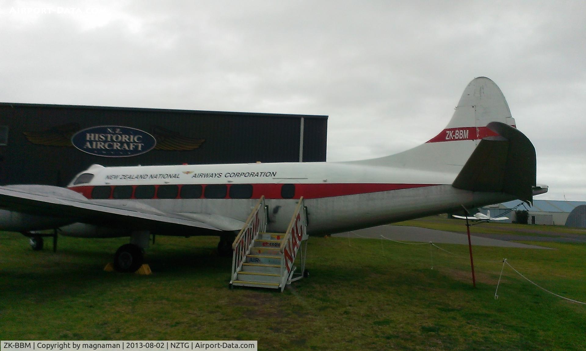 ZK-BBM, 1953 De Havilland DH.114 Heron 1B C/N 14011, From side