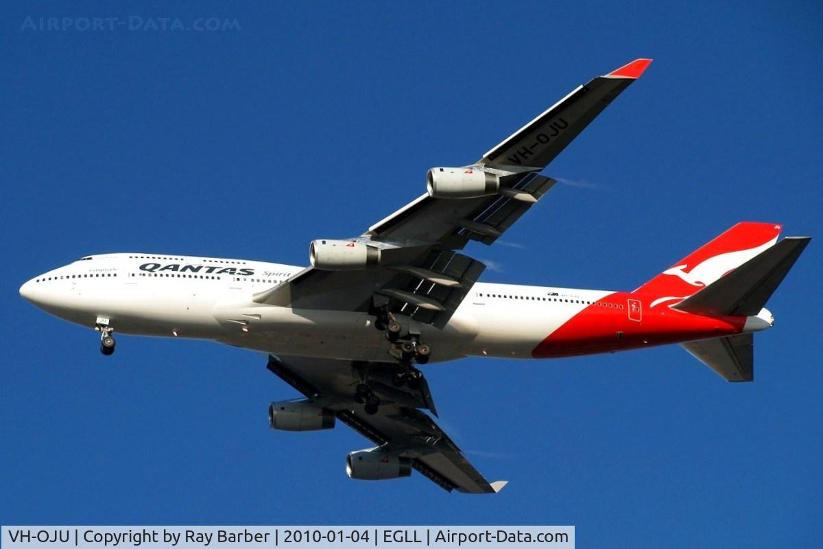 VH-OJU, 1999 Boeing 747-438 C/N 25566, Boeing 747-438 [25566] (QANTAS) Home~G 04/01/2010 .On approach 27R