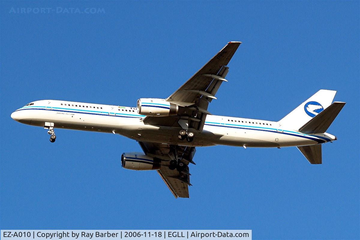 EZ-A010, 1991 Boeing 757-23A C/N 25345, Boeing 757-23A [25345] (Turkmenistan Airlines) Home~G 18/11/2006