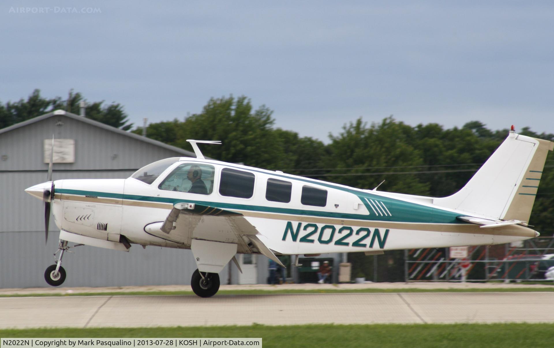 N2022N, 1978 Beech A36 Bonanza 36 C/N E-1334, Beech A36