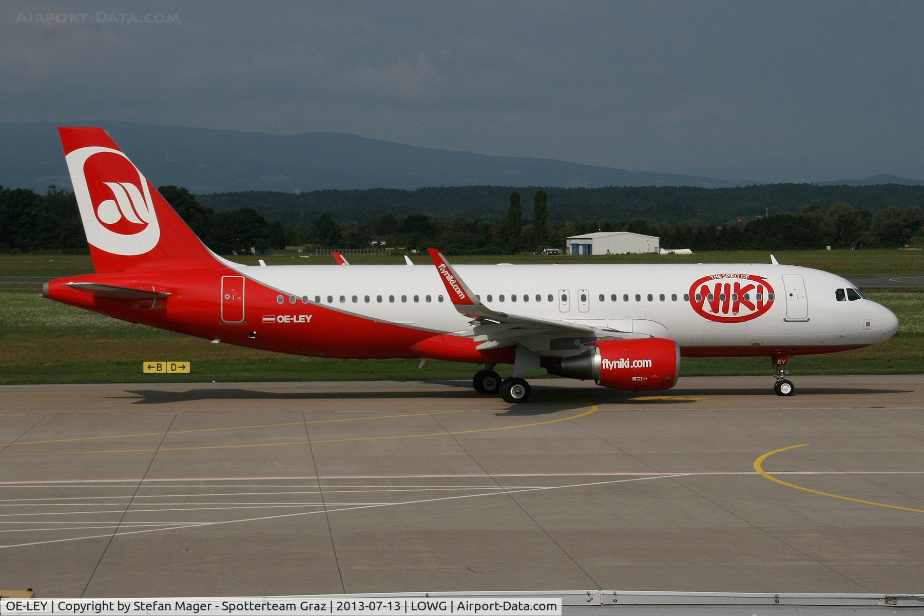 OE-LEY, 2013 Airbus A320-214 C/N 5648, Niki A320 Sharklet @GRZ