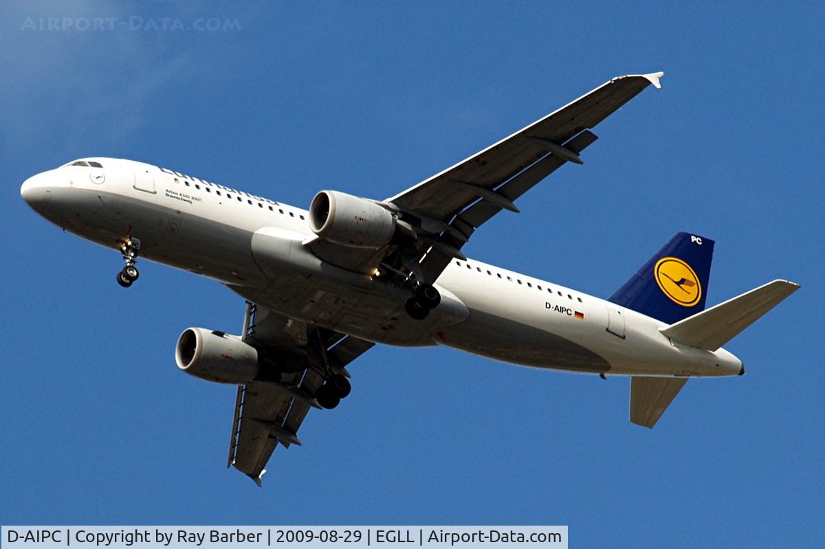 D-AIPC, 1989 Airbus A320-211 C/N 0071, Airbus A320-211 [0071] (Lufthansa) Home~G 29/08/2009. On approach 27R.