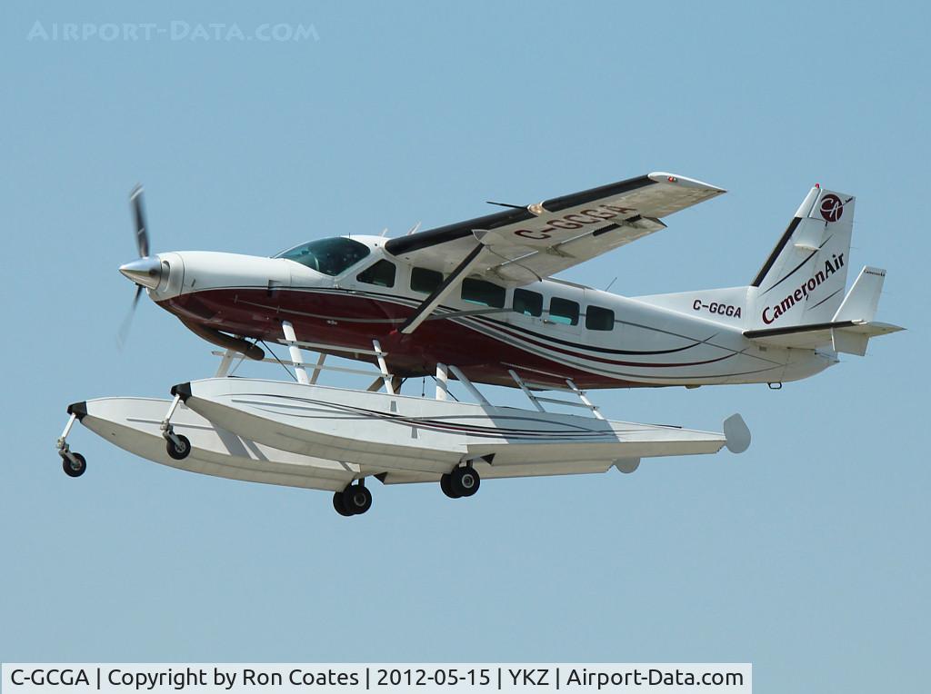 C-GCGA, 1995 Cessna 208 Caravan I C/N 20800242, This 1995 Cessna 208 prepares to land on Runway 33 at Buttonville Airport (YKZ) on a nice cloudless day.