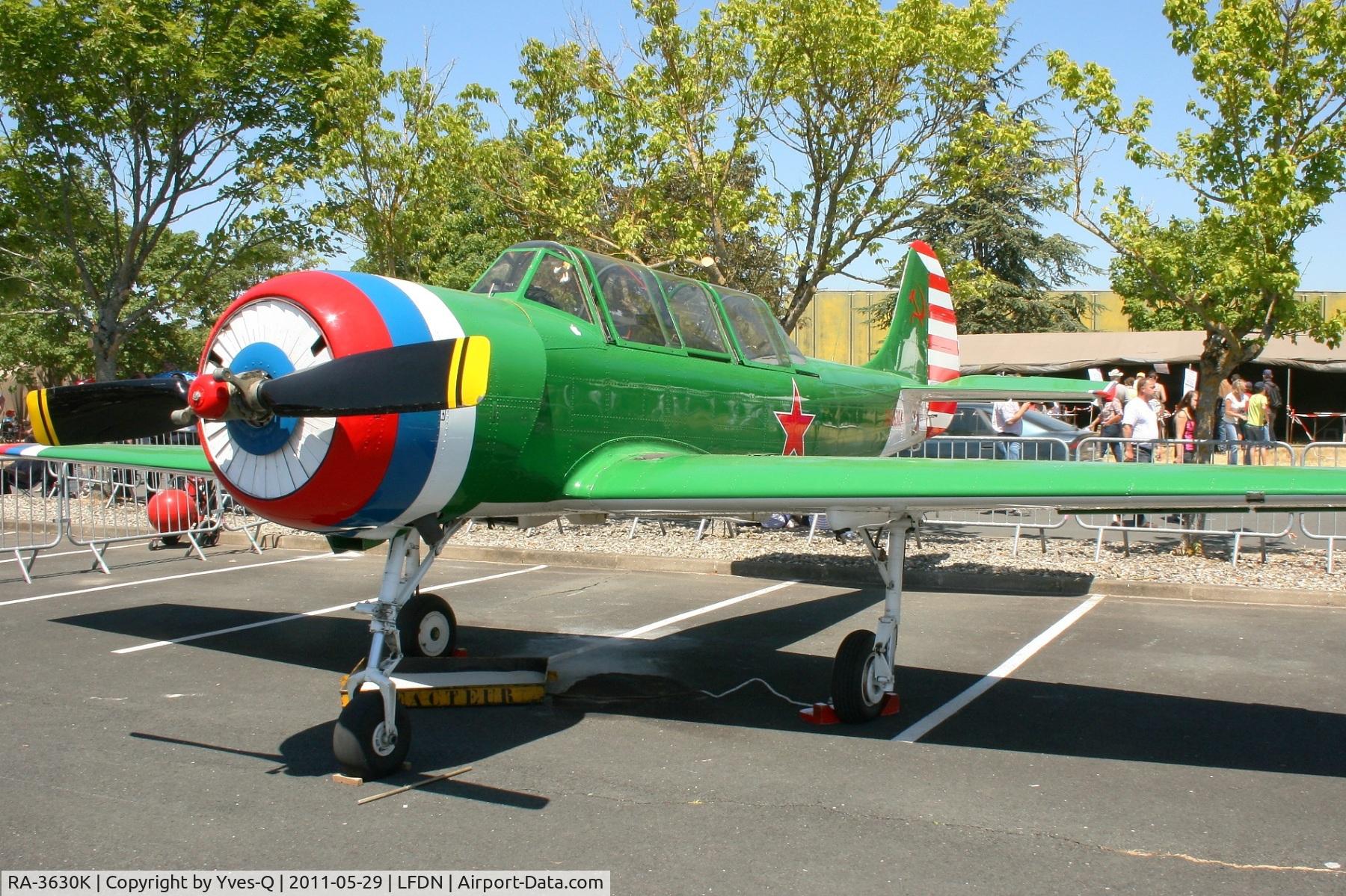 RA-3630K, 1987 Bacau Yak-52 C/N 877403, Yakovlev Yak-52, Rochefort-St Agnant AB 721 (LFDN-RCO)