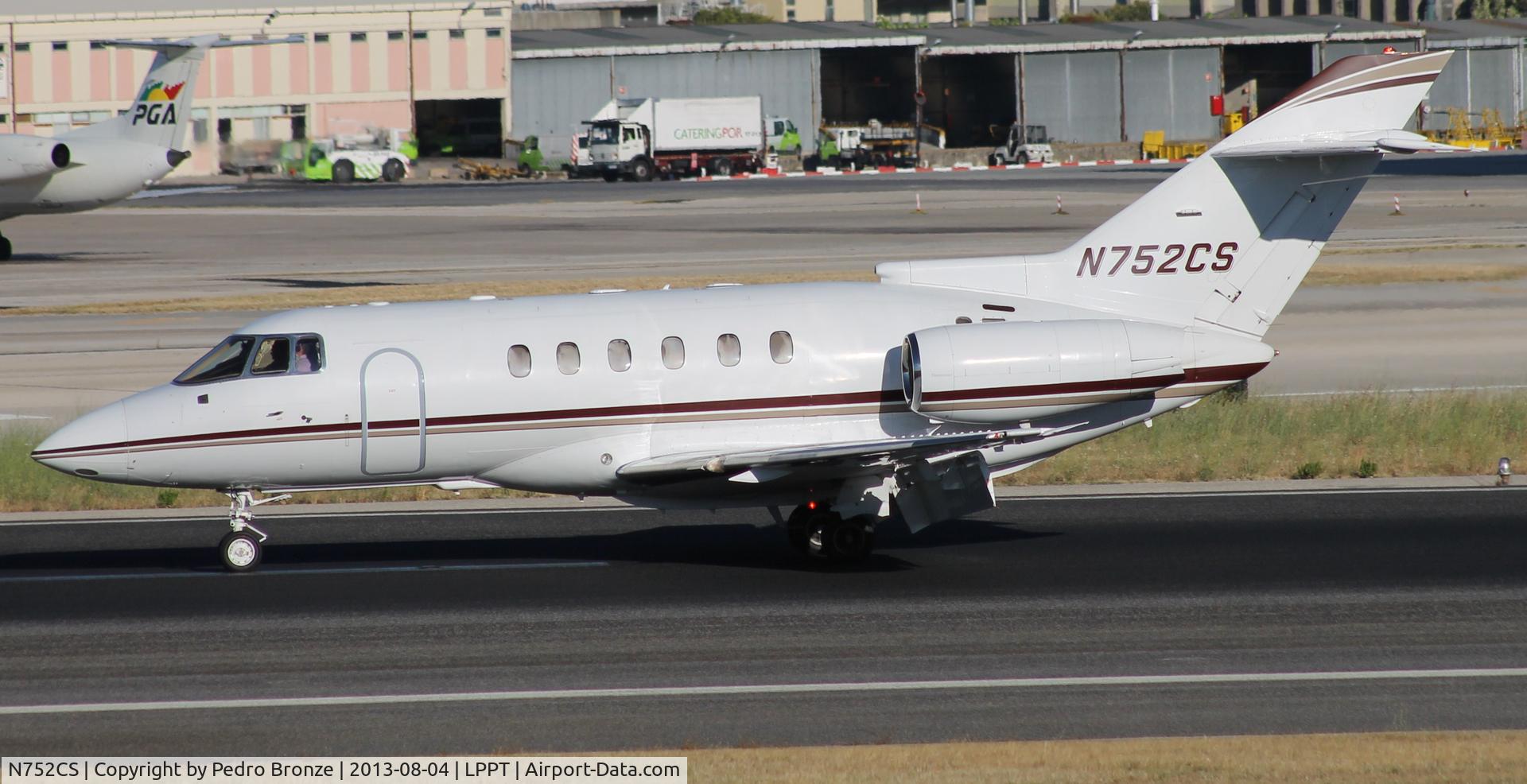 N752CS, 1996 Raytheon Hawker 800 C/N 258323, simplesmente Lindo