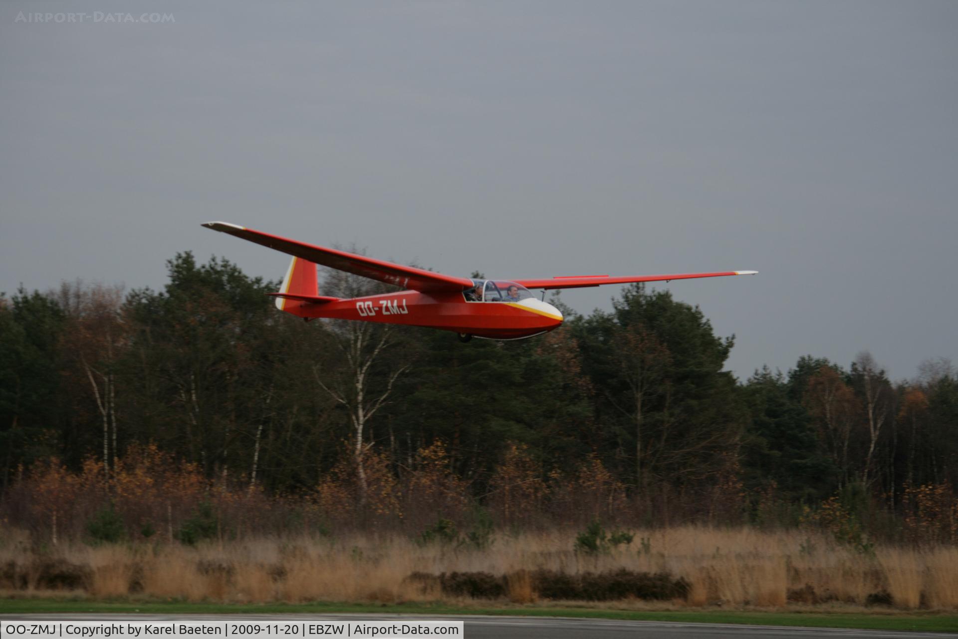 OO-ZMJ, 1959 Schleicher KA-7 Rhonadler C/N 2/59, final approach @EBZW