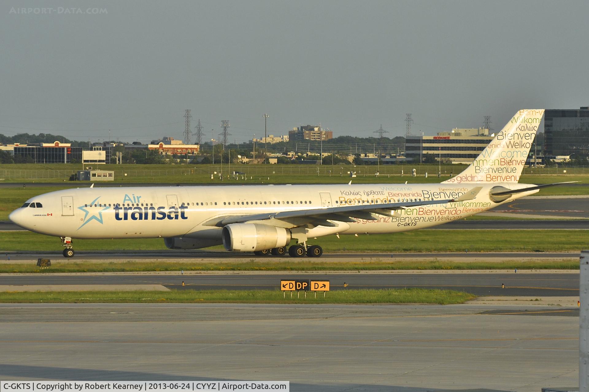 C-GKTS, 1995 Airbus A330-342 C/N 111, Taxiing out for departure